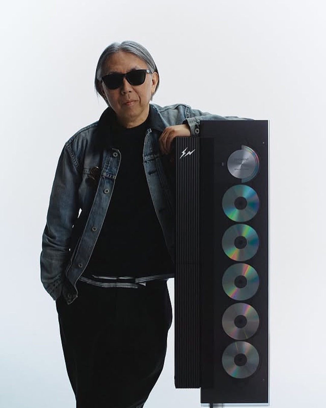 B&O 联名 fragment design 推出四款限定音箱、耳机和 CD 播放系统