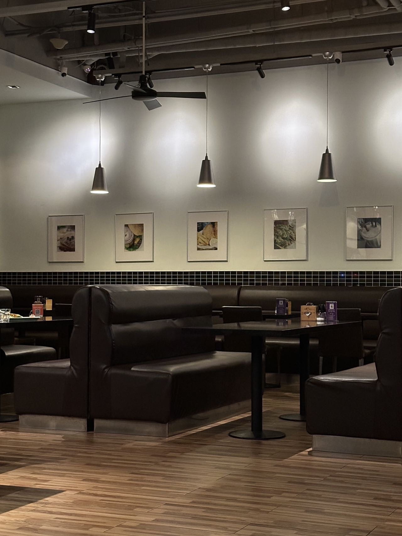 Lily's American Diner LAD三里屯漫三里店